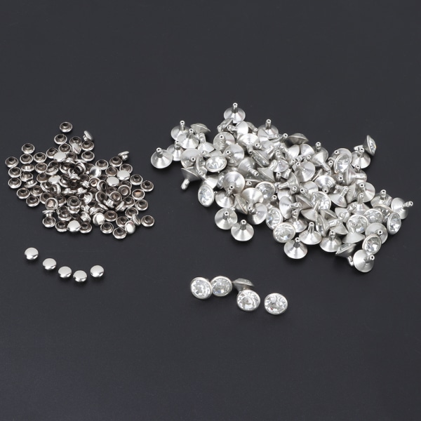 100 st 10 mm Metall Strass Nitar Dubbar Spikes Dekoration (Silverkant vit Kristall)