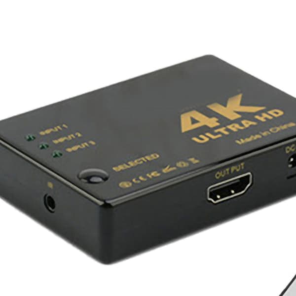HD Multimedia Interface Switch Plug and Play fjernkontroll 4K videokonverterer for bærbar PC spillkonsoller svart 3 inn 1 ut