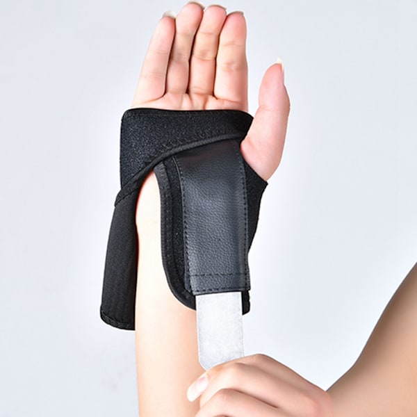 Sport handledsskydd handledsbandage tyngdlyftning handledsstöd handskydd (svart R)