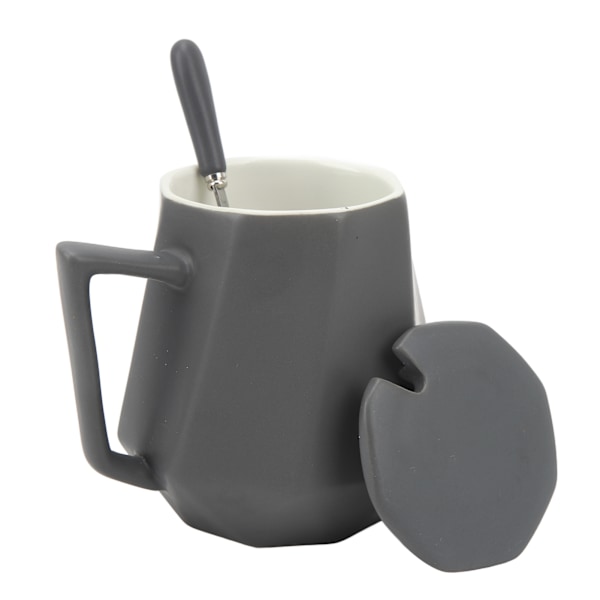 Keramiska kaffemuggar Innovativa enkla polyedergeometri Keramiska tekoppar med lock för hemmakontor 450 ml grå
