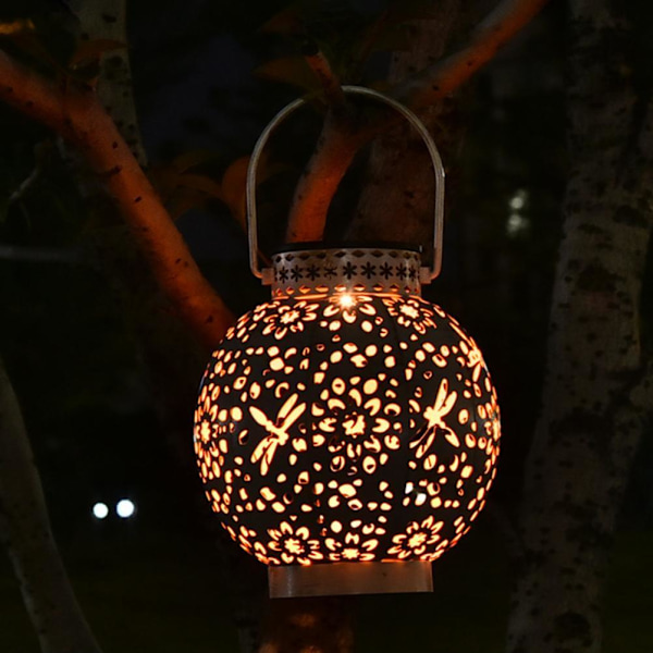 Ulkona aurinkoenergialla toimiva puutarhavalo Koverrettu varjolyhty riippuva aurinkoenergialla toimiva lamppu Puutarha maisema aurinkolamppu