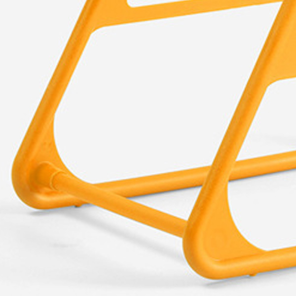 Galgeförvaringsställ PP Triangulär Rundad Design Hylla Multifunktionell Organizer Gul