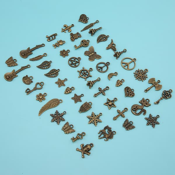 DIY Vedhæng Tilbehør Bronze Galvanisering Legering Smykker Armbånd Materialer 50 Slags Bronze