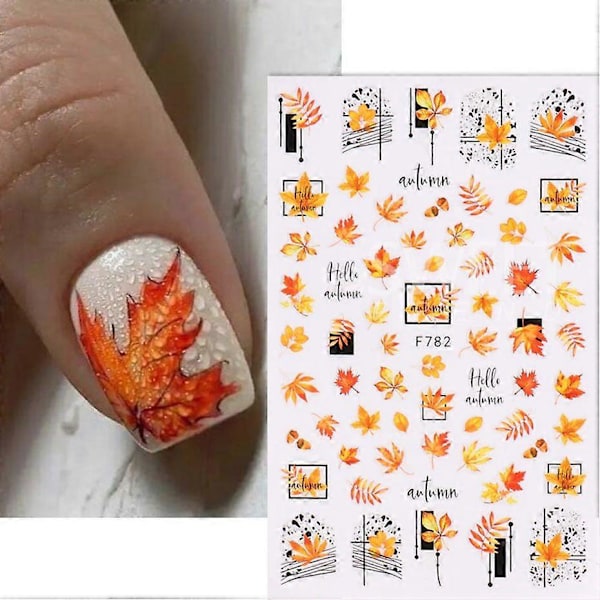 2 st 3D Nageldekor Maple Leaf med Guld Höstlinjer Design DIY Manikyr Dekoration för Kvinnor F783 F784