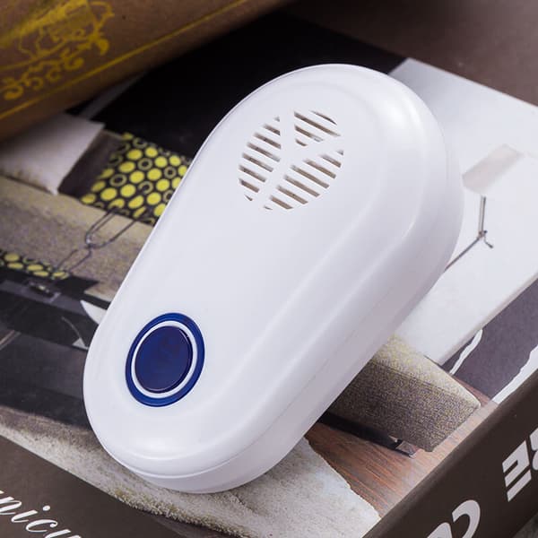 Ultrasonic Pest Repeller, Mouse Repellent Indoor Plug-in Insecticide A3