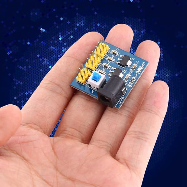 DC-DC spenningsomformer Multi-utgang Step-down strømforsyningsmodul 12V til 3.3V/5V/12V