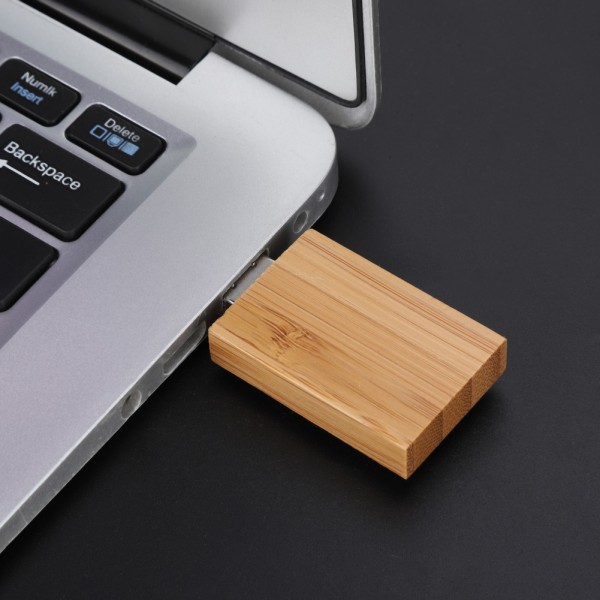 Trä långformade flashminnen Lagring USB 2.0 U Disk Memory Stick (64G)