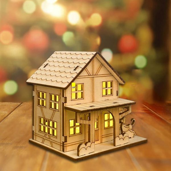 Obehandlat Trähus Centerpiece By Jul DIY StyleB 9.8 x 7.5 x 9.3cm