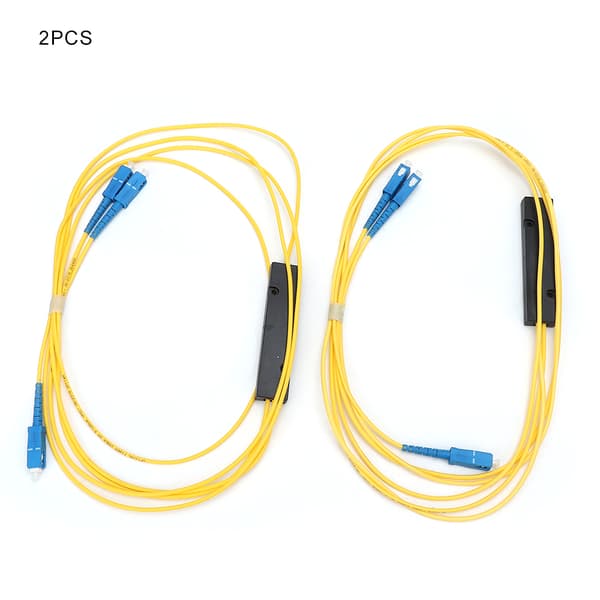 2 stk 1x2 fiberoptisk splitter innsettingstap 3,8dB.MAX kanaluniformitet 0,6dB.MAX