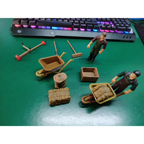 Set med tillbehör för fodermatning på bondgård, miniatyrfigurer för bondgårdsverktyg, simuleringsscen, bondgårdsmodell, minileksaksuppsättning för pedagogisk lek