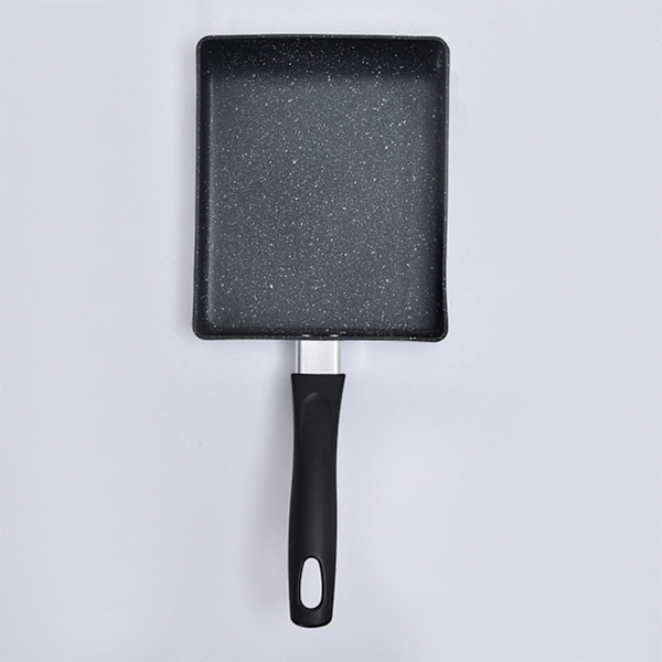 Mini stegepande sort husholdning bærbar japansk stil æg stegepande rektangulær mini omeletpande 13x18cm