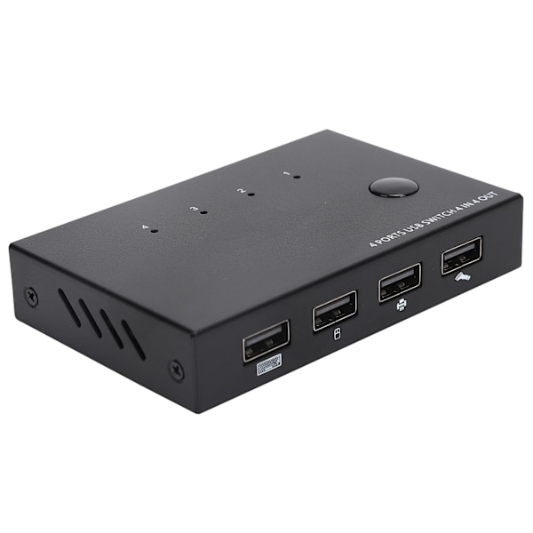 4-i-4-ut-bryter USB-flere porter signalkildekonverter KVM-datadelingsenhet