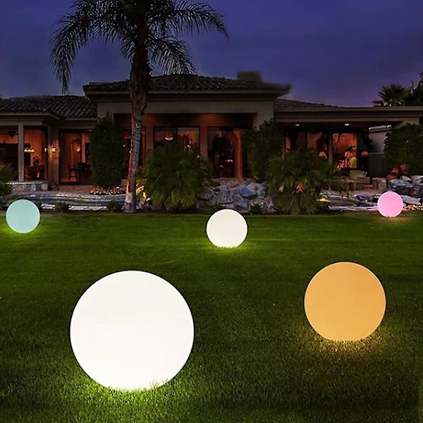 LED Strandball Badeleker, Oppblåsbar Lysende Strandball, Flytende Bassenglys med Fjernkontroll, 4 Moduser, for Utendørs Festdekorasjon