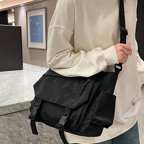 Messenger Bag for Men Women Flap Over Messenger Bag Nylon Lightweight Casual Shoulder Messenger Bag Large Capacity Black