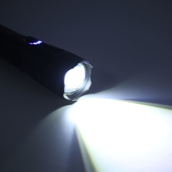 USB Genopladelig Super Bright LED-lommelygte