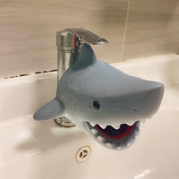Söt kranförlängare tecknad form böjd vatteninlopp säkerhetskranförlängare lock för barn typ 5