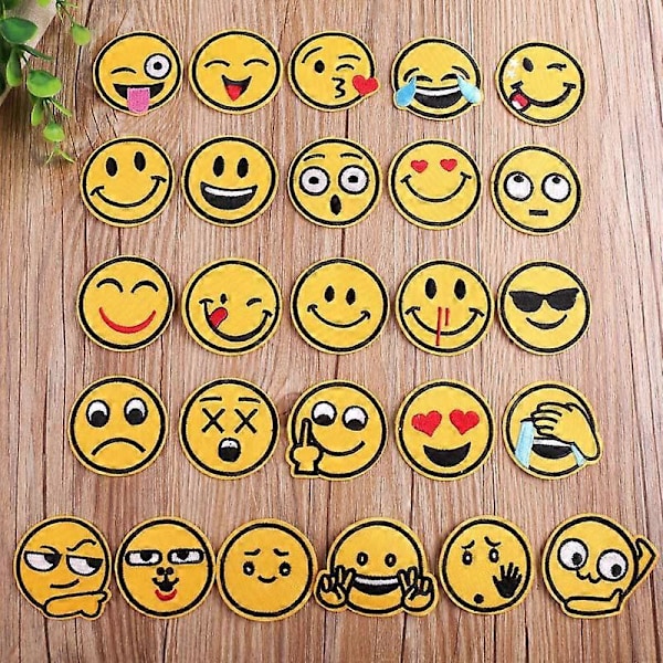 Broderi Patch 26 stk. Emoji-Udtryk Påsyning Stryge-på Patches Børn Stryge-på Patch til Tøj T-shirt Jeans Jakke Taske DIY