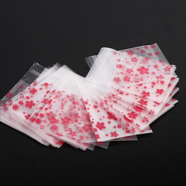 100 st/förpackning Blommönster Bröllop Plast Cookie Biscuit Godispåse (orientaliska körsbär 7 x 7 cm)