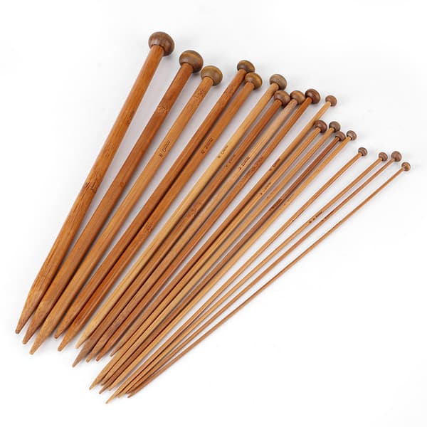 Bambu Sticknålar Set, Enspetsade Kolnade Sticknålar 18 Storlekar (2mm till 10mm)