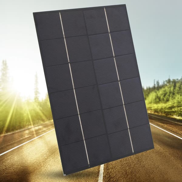 5,5W 6V Bærbar Polykrystallinsk Silicium Solpanel med DC-Port til DIY Batterilader