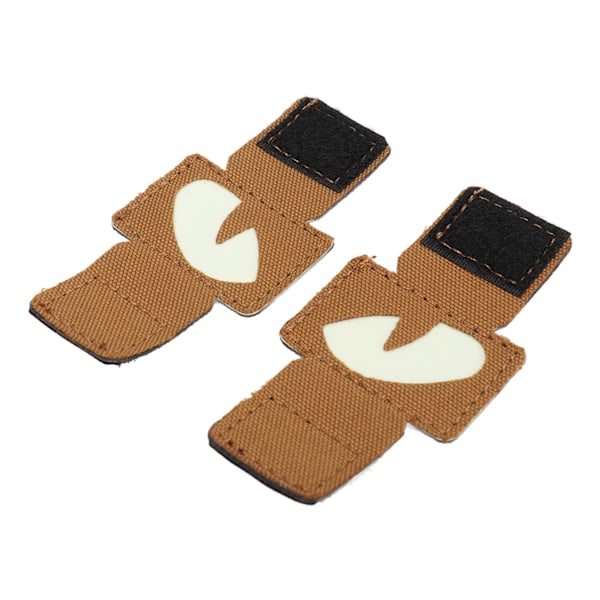 2 stk. katteøyepatch reflekterende borrelåsdesign lerret lysende katteøyepatch for hatter uniform ryggsekk utendørsaktiviteter nattturer khaki