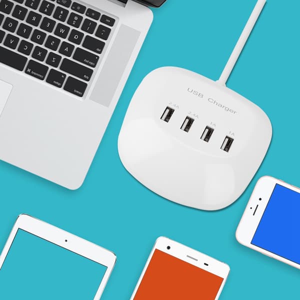100-240V 4-ports USB skrivebordslader Multi hurtig veggladerstasjon strømadapter US-plugg