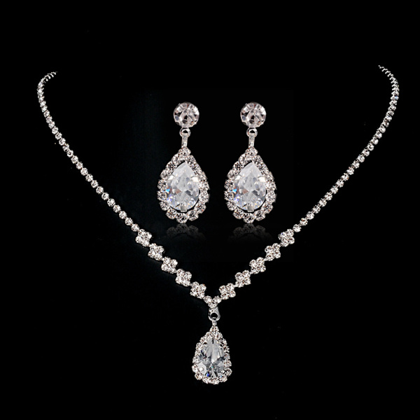 Halsband och örhängen set för kvinnor vackra strass smyckesset halsband set för fester årsdagar