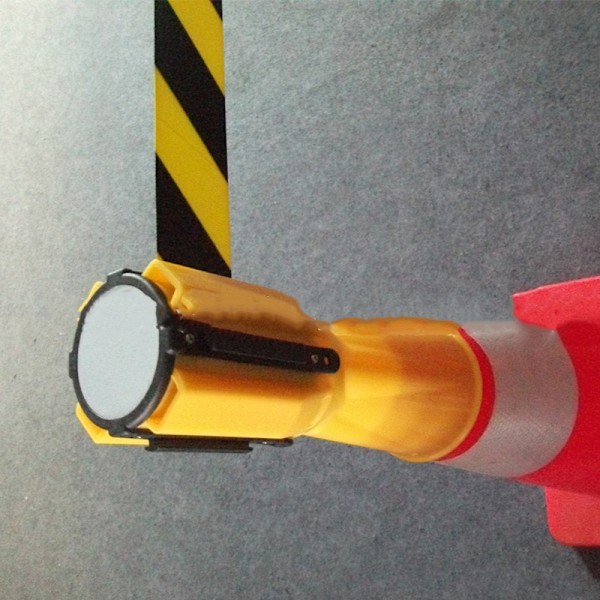 Plastkjegler Barrierekobling Lett Lys Farge Trafikkvarselkjeglekobling for Butikkskole Gul