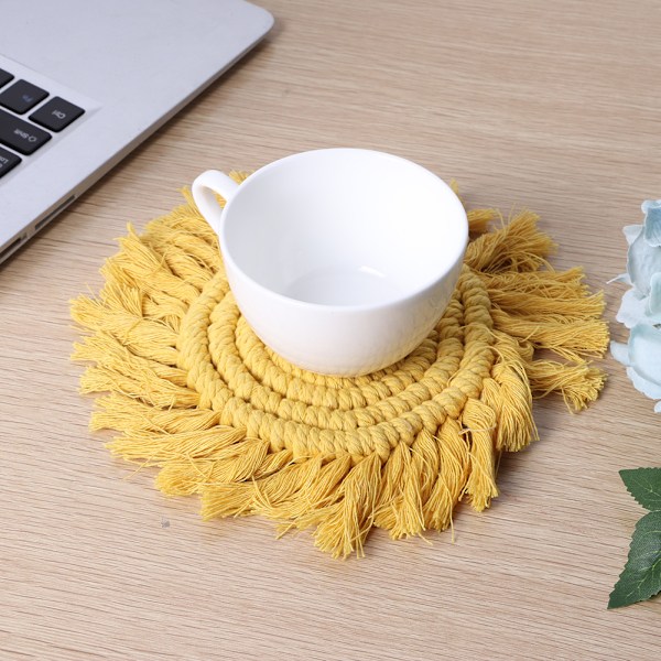 Hushålls handvävd rund placemat isolering underlägg kaffekopp isoleringsplatta matta dekoration (gul rund form)