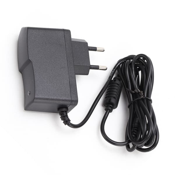 Strømadapter 9V Svart Multi Effects Plast Bredt Anvendelig Linjelengde 190cm 9V AC100‑240VEU Plugg