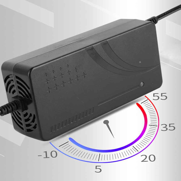 CN Plug 100V-240V litiumakkulaturin tasavirtapää sähköpyörälle (48V/2A)