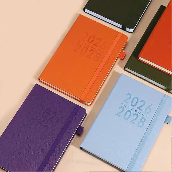 Schemabok Månedsplanlægger Notesbog 2026-2028 Jan Til Dec Blødt Omslag Med Elastik Dagbog Skrivepen Minimalistisk Design Blå Blue One size