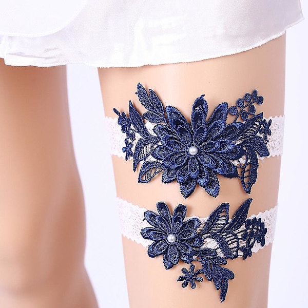 2-delt Daisy Lace Bryllupsstrømpebåndssæt Håndlavet med Kunstige Perler til Bruden