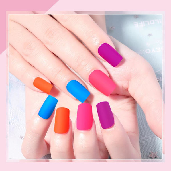 Fluorescerende falske negle Tryk på negle Farve Fuld dækning Falske negle Kunstige negle til DIY Nail Art Salon negle til kvinder Piger