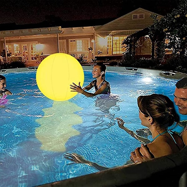 LED Strandboll Poolleksaker, Uppblåsbar Ljusstrandboll, Flytande Poollampa med Fjärrkontroll, 4 Lägen, för Utomhusfestdekoration