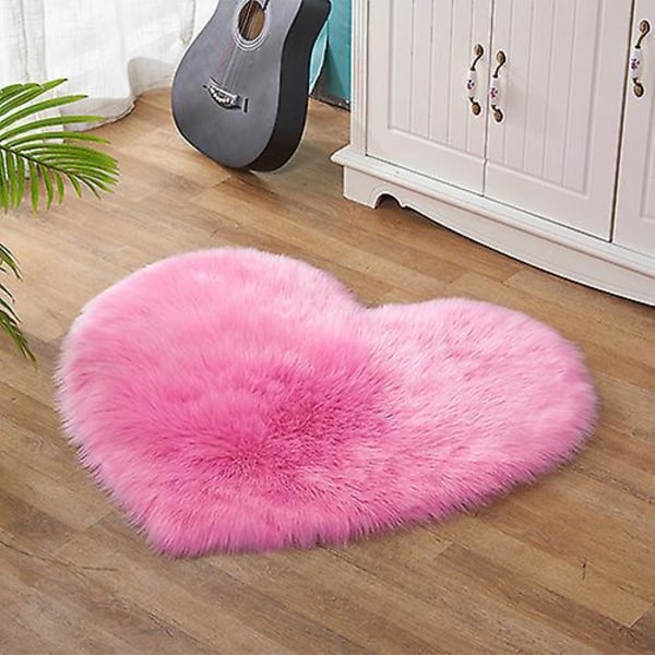 Myk faux saueskinn hjerteformet teppe for soverom, stue, sofa dekorasjon - plysj og fluffy gulvmatte (40x50cm)