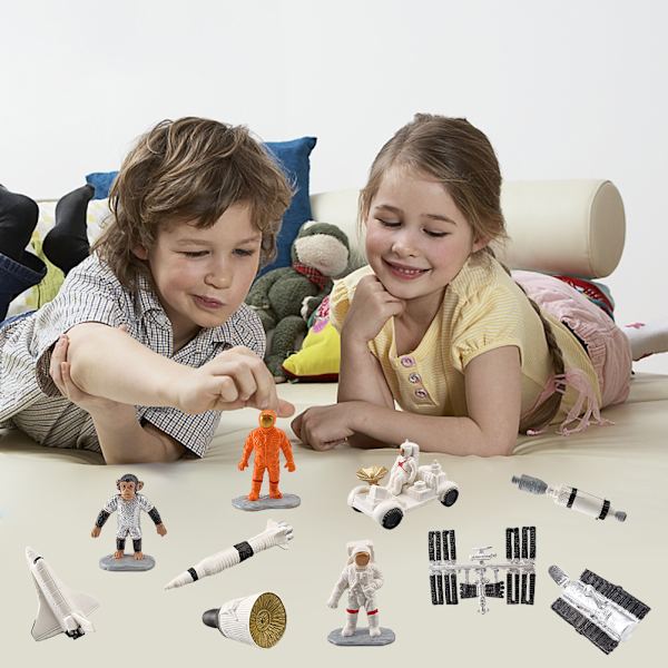 10 st Astronautmodell Set PVC Rymdman Leksaker Yttre Rymden Miniatyrer Astronaut Figurer Tårta Topper Förskola Inlärningsgåvor för Barn