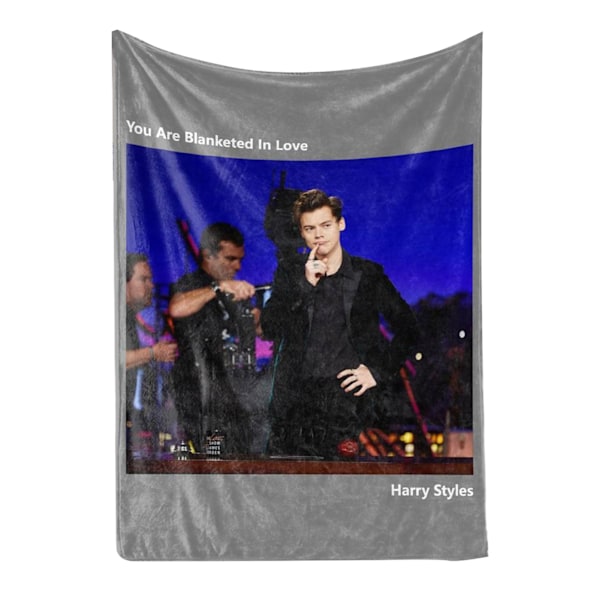 Celebrity Pattern Blanket Skin Friendly Fixed Pattern Decorations Blanket for Bed Sleeping Sofa 120x150cm/47.2x59.1 Inch