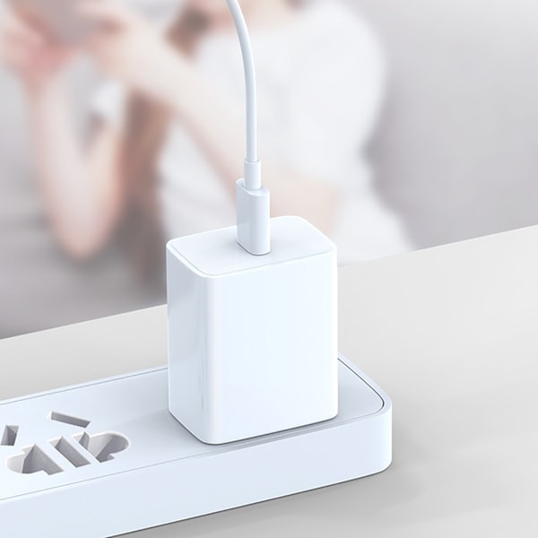 20W PD hurtiglader USB C vegglader med 3,3 fot hurtigladekabel for IPhone 12 11 8-serietelefoner
