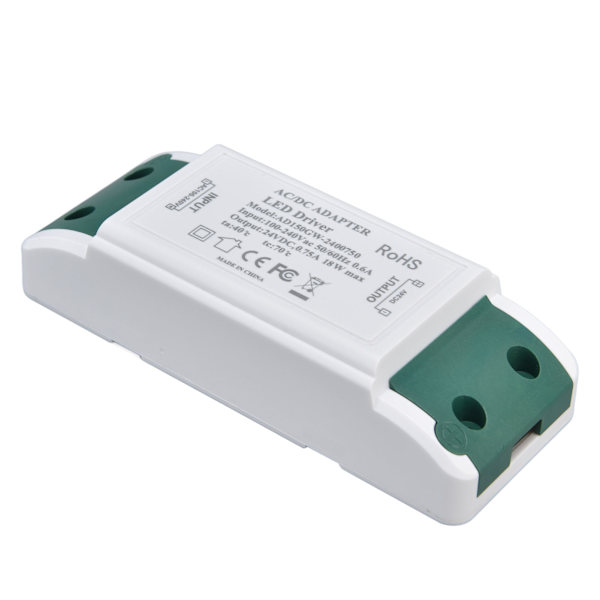 LED-driver 24V DC 0,75A 18W Stillegående drift Konstantstrøm 24V transformator for LED Strip-lys AC100‑240V