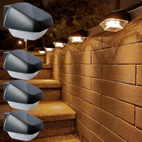 4 Solcellehavelamper, IP65 Udendørs Lampe, Solcellelamper til Udendørs Brug til Terrasse, Dør, Trapper, Have og Indkørsel (Varm Hvid 2700K)