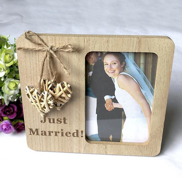 Klassisk trefotoramme med 10x15 cm feste og 20x15 cm massiv treramme