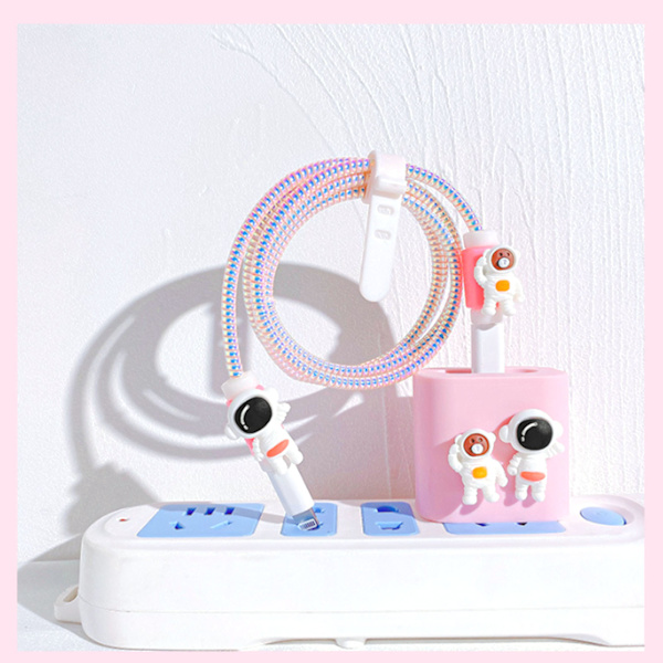 Laddare Cover Astronaut Andas Enkel installation Silikonladdare Kabelskydd för 18W 20W Laddare 4-delat set (rosa)