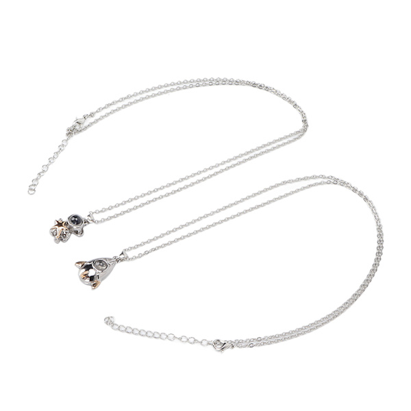 2 st Astronaut Par Halsband Fest Legering Enkelt Fashionabelt Elegant Halsband Smycken Tillbehör Present