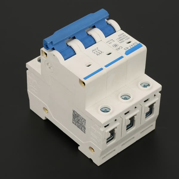 3P Miniatyrskyddsbrytare DZ47-63 40A 400V