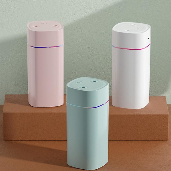 1 st USB Mini Bärbar Luftfuktare, 7,8 * 16,5 cm, Grön, med Färgglada Ljus, 600 ml, Tillverkad av PP och Elektriska Komponenter