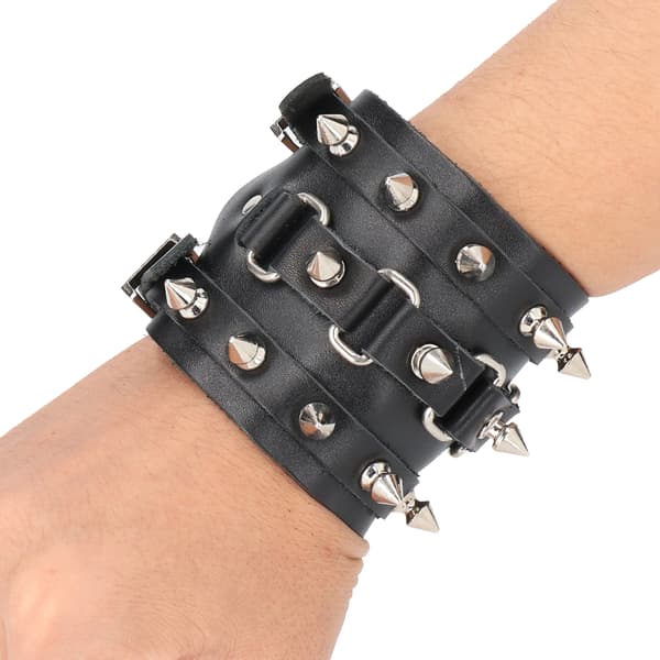 Justerbart Punk Armband Konstläder Spikar Nitad Unisex Metall Nit Armband