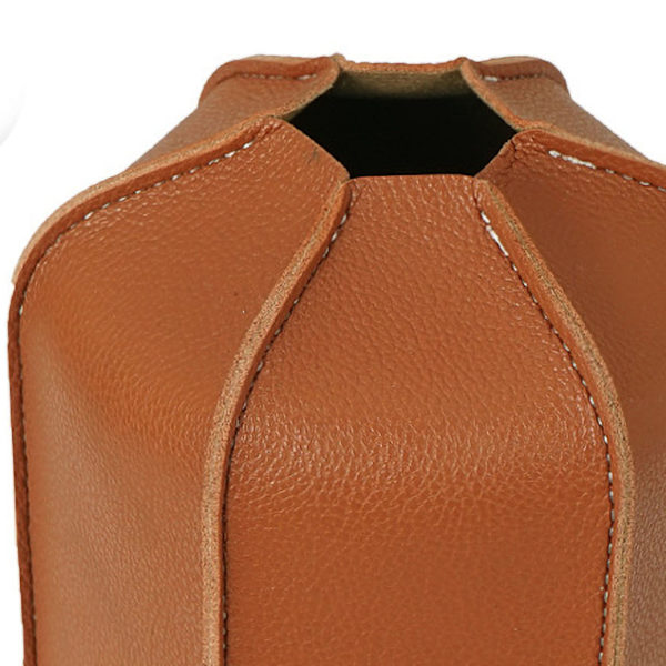 Flat Gassbeholder PU Lærhylse Brenselstank Beskyttende Etui Camping Komfyr PU Lærdeksel for Utendørs 450g 11.5x14.5cm