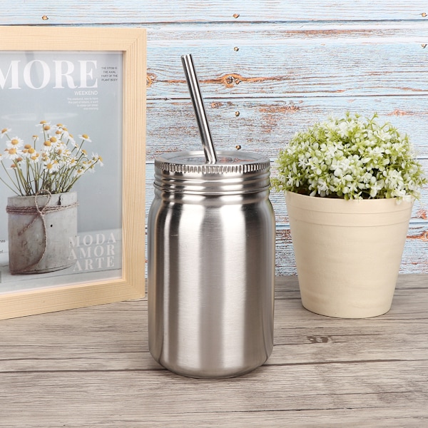 Hushåll 700ml Rostfritt Stål Mugg Utomhus Vattenflaska Termisk Mugg med Lock Straw