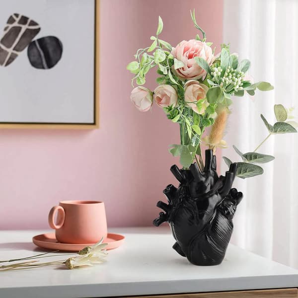 Kreativ Hjertevase i Resin 16cm Anatomisk Hjertevase Til Des